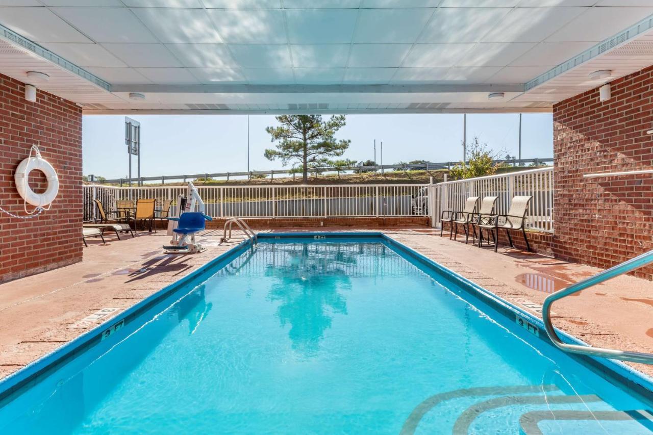 Country Inn & Suites By Radisson, Lumberton, Nc Exterior foto